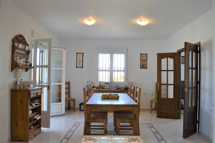 Image No.20-4 Bed Villa for sale