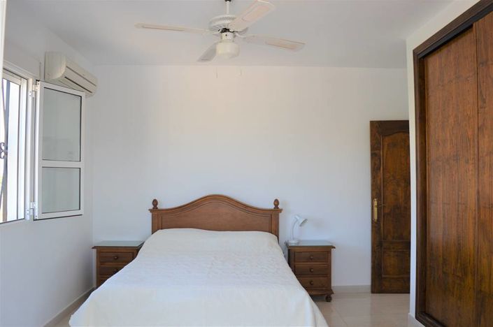 Image No.25-4 Bed Villa for sale
