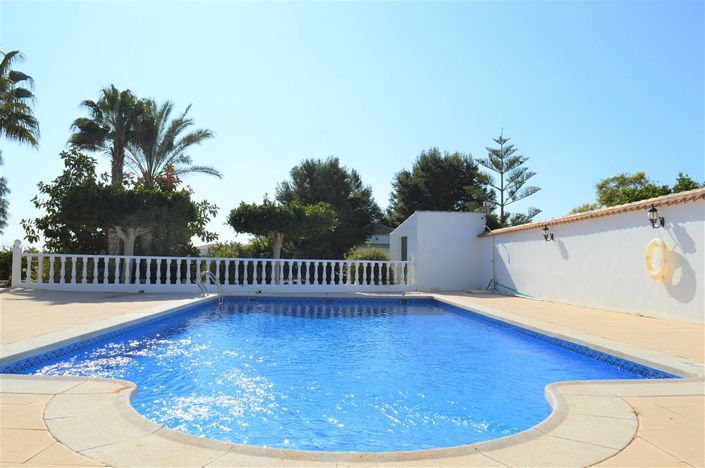 Image No.4-4 Bed Villa for sale