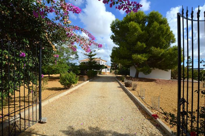 Image No.5-4 Bed Villa for sale
