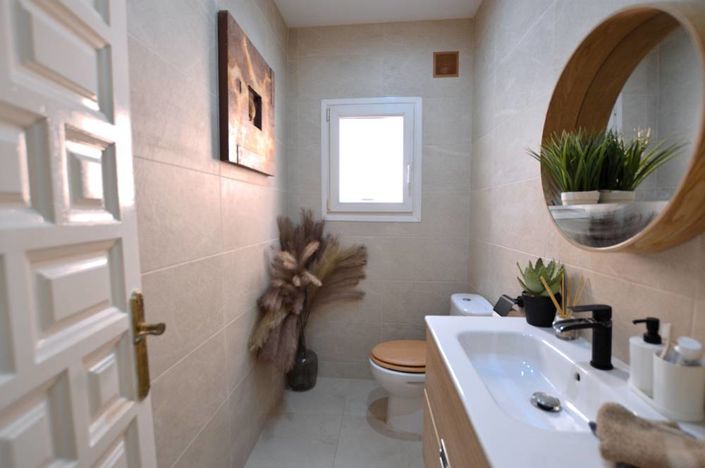Image No.25-3 Bed Villa for sale