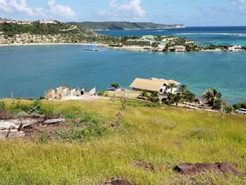 1 - English Harbour, Plot
