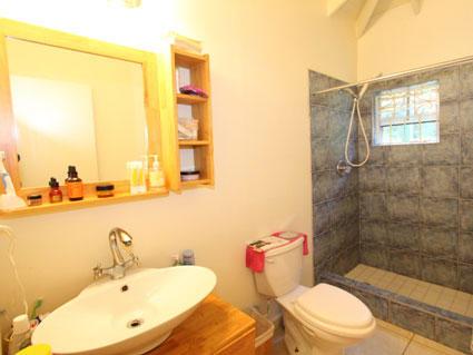 Image No.11-Villa de 2 chambres à vendre à Old Road