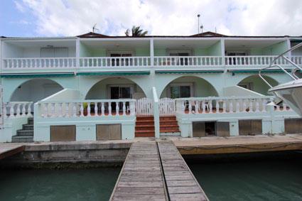 Image No.1-Villa de 2 chambres à vendre à Jolly Harbour