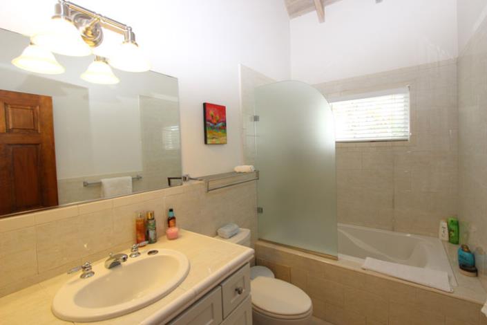 Image No.22-3 Bed Villa / Detached for sale