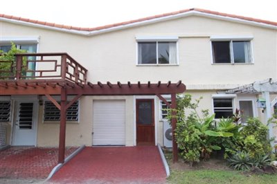 Maison de ville de 2 chambres à vendre à Jolly Harbour