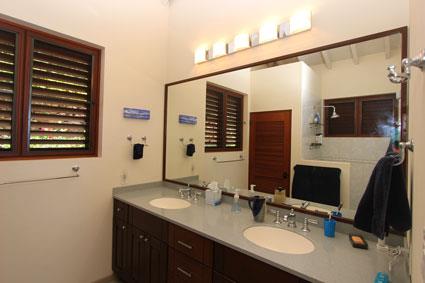 Image No.12-Villa / Détaché de 4 chambres à vendre à English Harbour Town