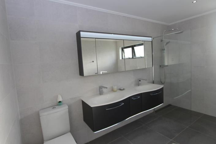 Image No.14-6 Bed Villa / Detached for sale