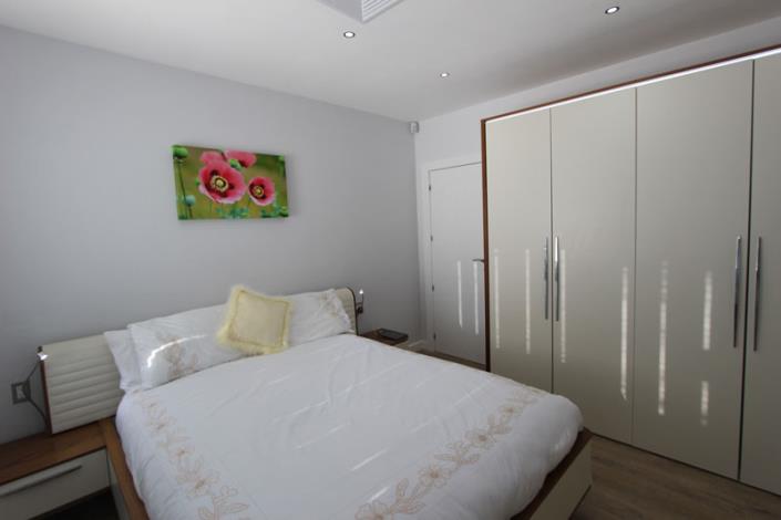 Image No.16-6 Bed Villa / Detached for sale