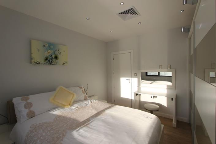 Image No.18-6 Bed Villa / Detached for sale