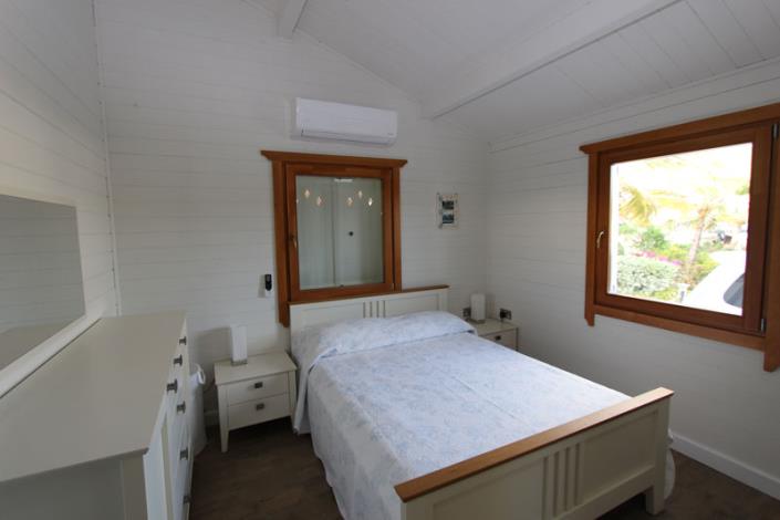 Image No.29-6 Bed Villa / Detached for sale