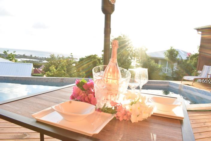 Image No.13-3 Bed Restaurant for sale