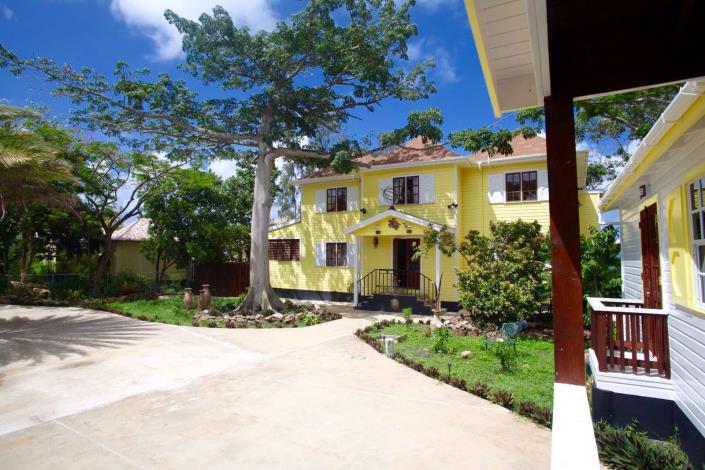 Image No.23-5 Bed Villa / Detached for sale