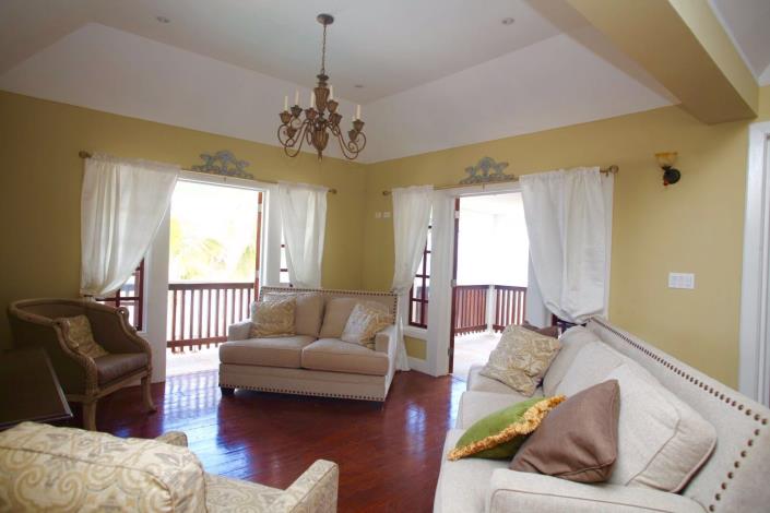 Image No.8-5 Bed Villa / Detached for sale