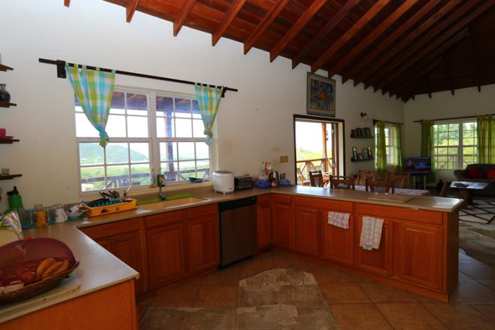 Image No.11-5 Bed Villa / Detached for sale