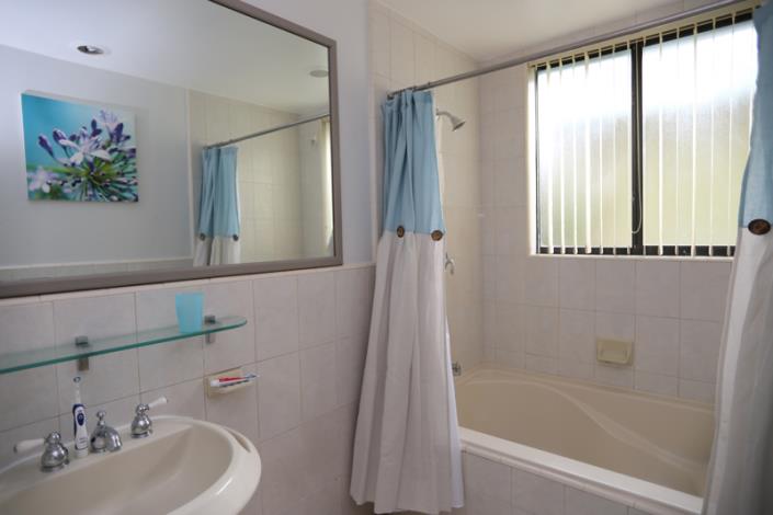 Image No.13-Villa / Détaché de 2 chambres à vendre à English Harbour Town