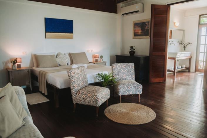 Image No.5-5 Bed Villa / Detached for sale