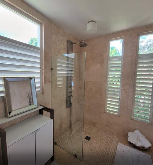 Image No.16-3 Bed Villa / Detached for sale