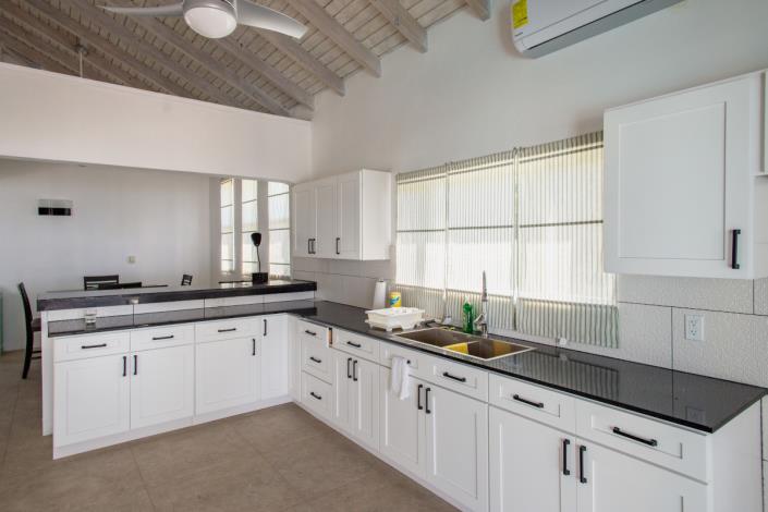 Image No.12-3 Bed Villa / Detached for sale