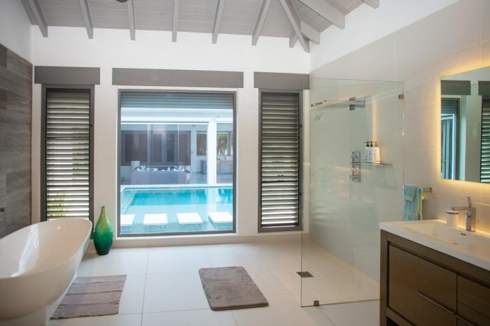 Image No.18-3 Bed Villa / Detached for sale