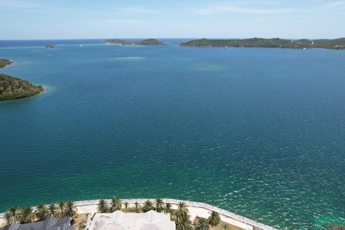 Image No.2-15 Bed Villa for sale