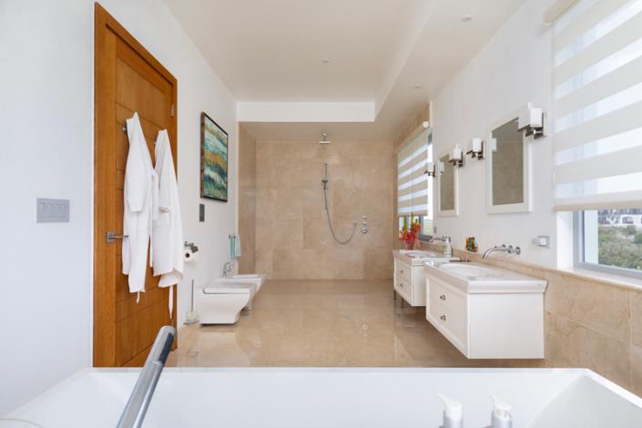 Image No.26-4 Bed Villa for sale