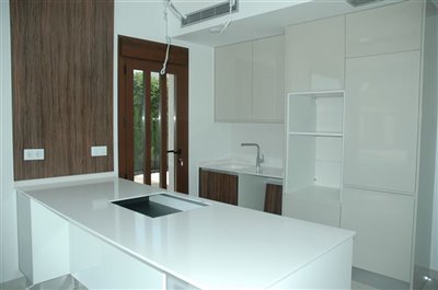 villa-in-playa-honda-7-large