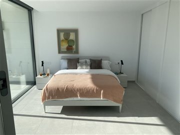 933-villa-for-sale-in-altaona-golf-241093-lar