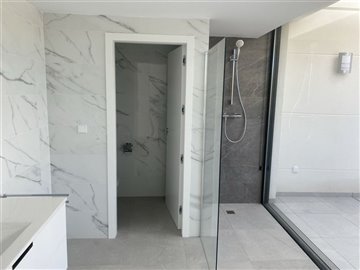 933-villa-for-sale-in-altaona-golf-241095-lar