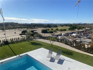 933-villa-for-sale-in-altaona-golf-241085-lar