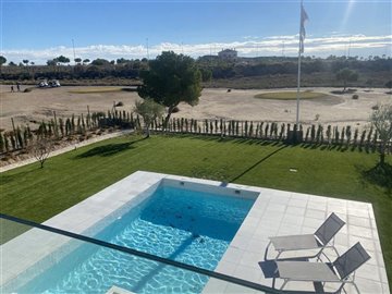 933-villa-for-sale-in-altaona-golf-241088-lar