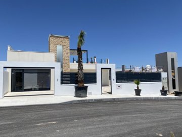 2136-villa-for-sale-in-la-pinilla-1332475-lar