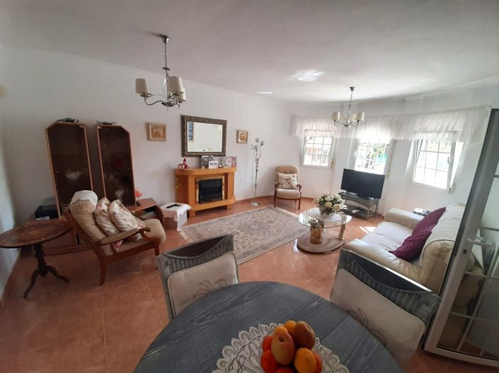 Image No.16-3 Bed Villa for sale