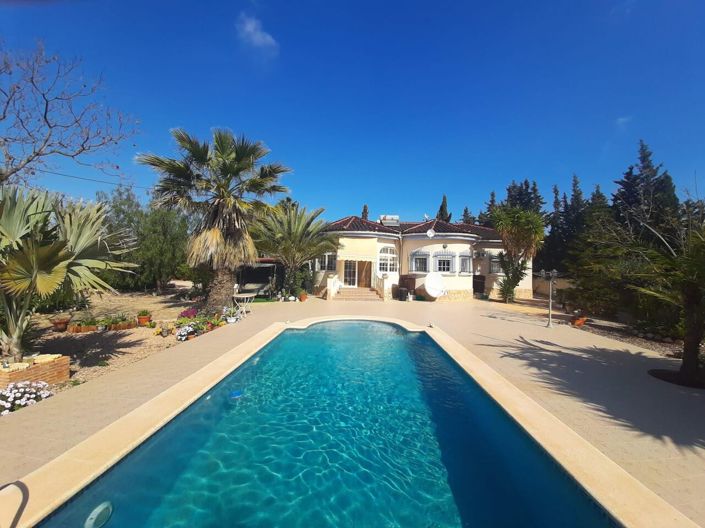 Image No.4-3 Bed Villa for sale