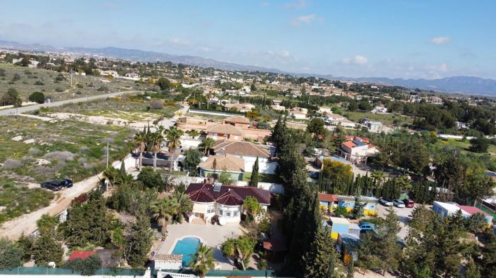 Image No.31-3 Bed Villa for sale