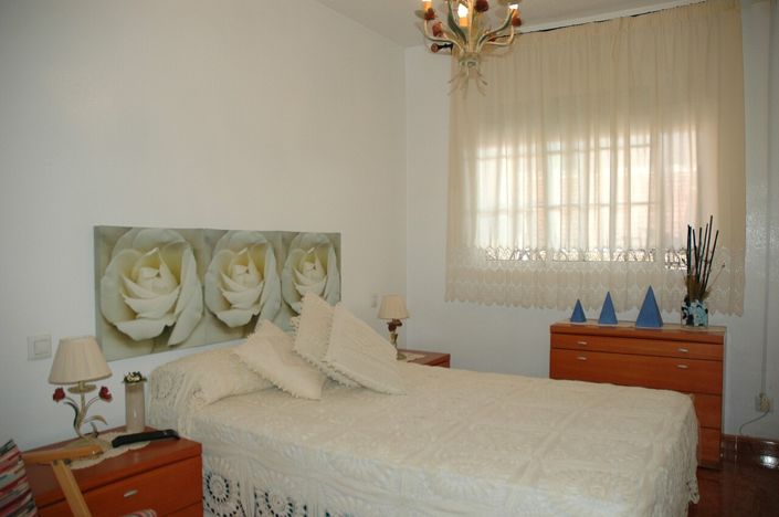 Image No.16-4 Bed Apartment for sale