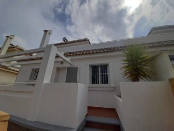 2169-semi-detached-for-sale-in-sierra-golf-13