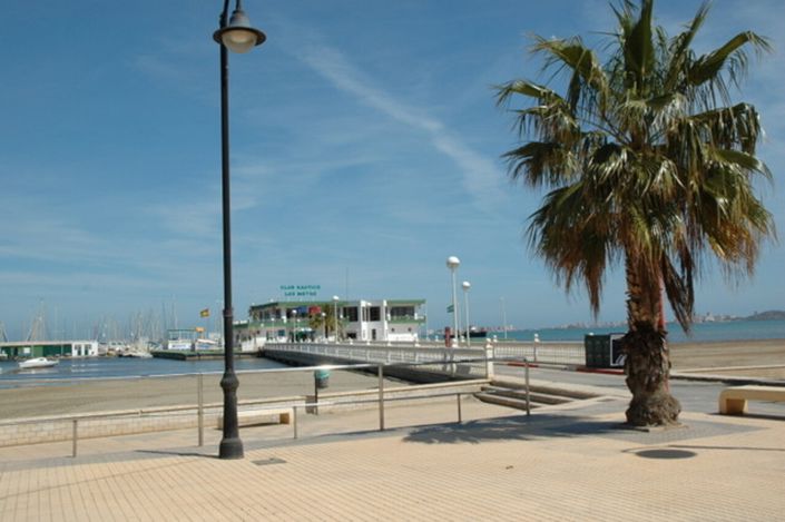 Image No.2-Appartement de 3 chambres à vendre à Los Nietos