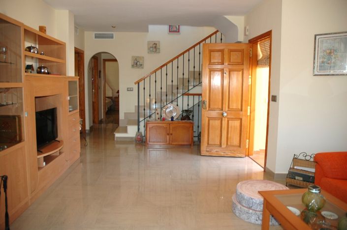 Image No.18-3 Bed Villa for sale