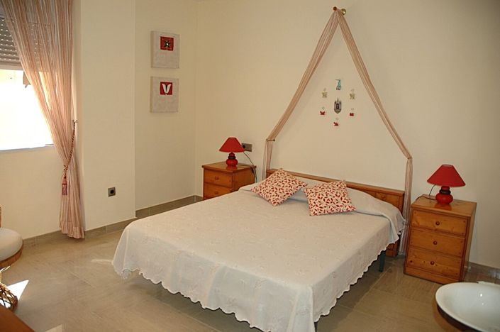 Image No.23-3 Bed Villa for sale