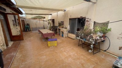 2095-country-house-for-sale-in-gea-y-truyols-