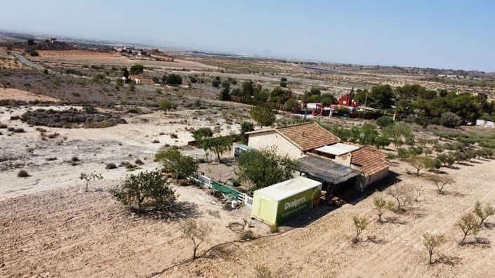 Image No.27-3 Bed Country House for sale