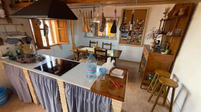 Image No.7-3 Bed Country House for sale