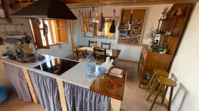 2095-country-house-for-sale-in-gea-y-truyols-