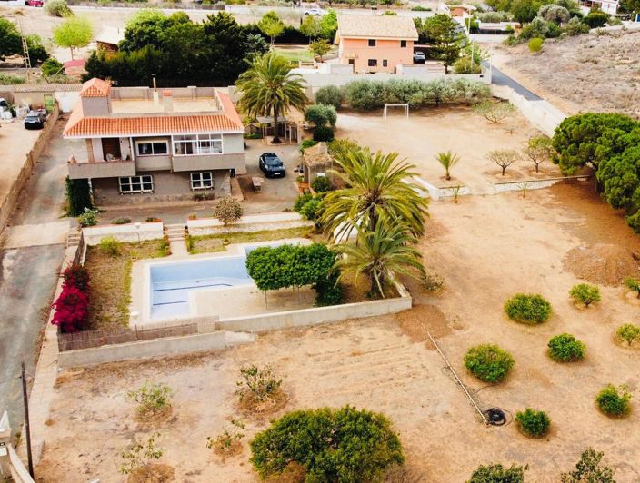 Image No.2-3 Bed Country House for sale