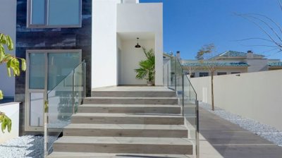villa-in-los-belones-8-large