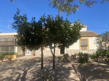 2030-country-house-for-sale-in-el-albujon-132