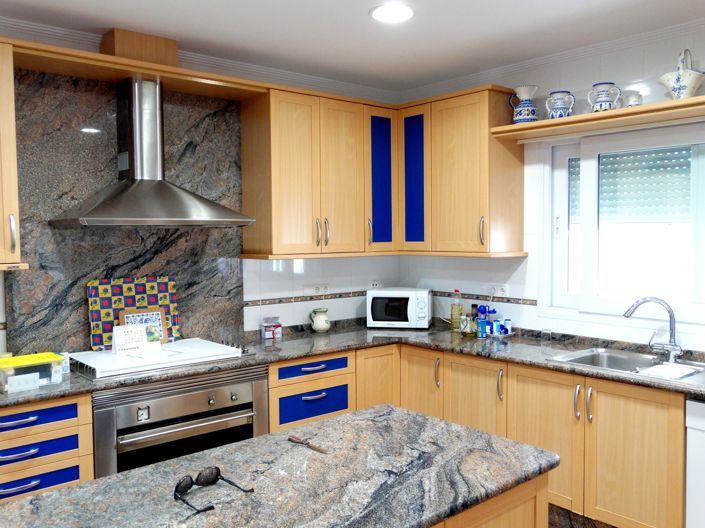 Image No.14-7 Bed Villa for sale