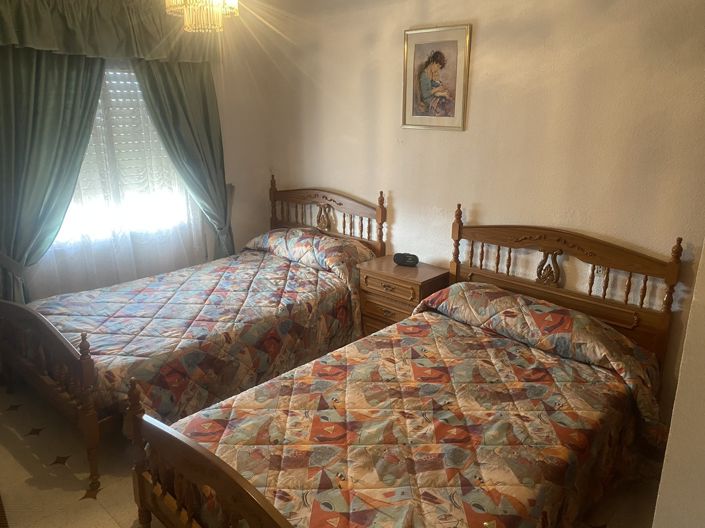 Image No.17-8 Bed Country House for sale