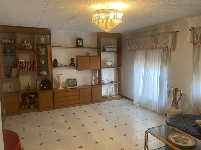 Image No.19-8 Bed Country House for sale